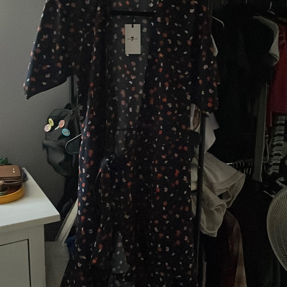 7 man kind dress with flowers and tags size small